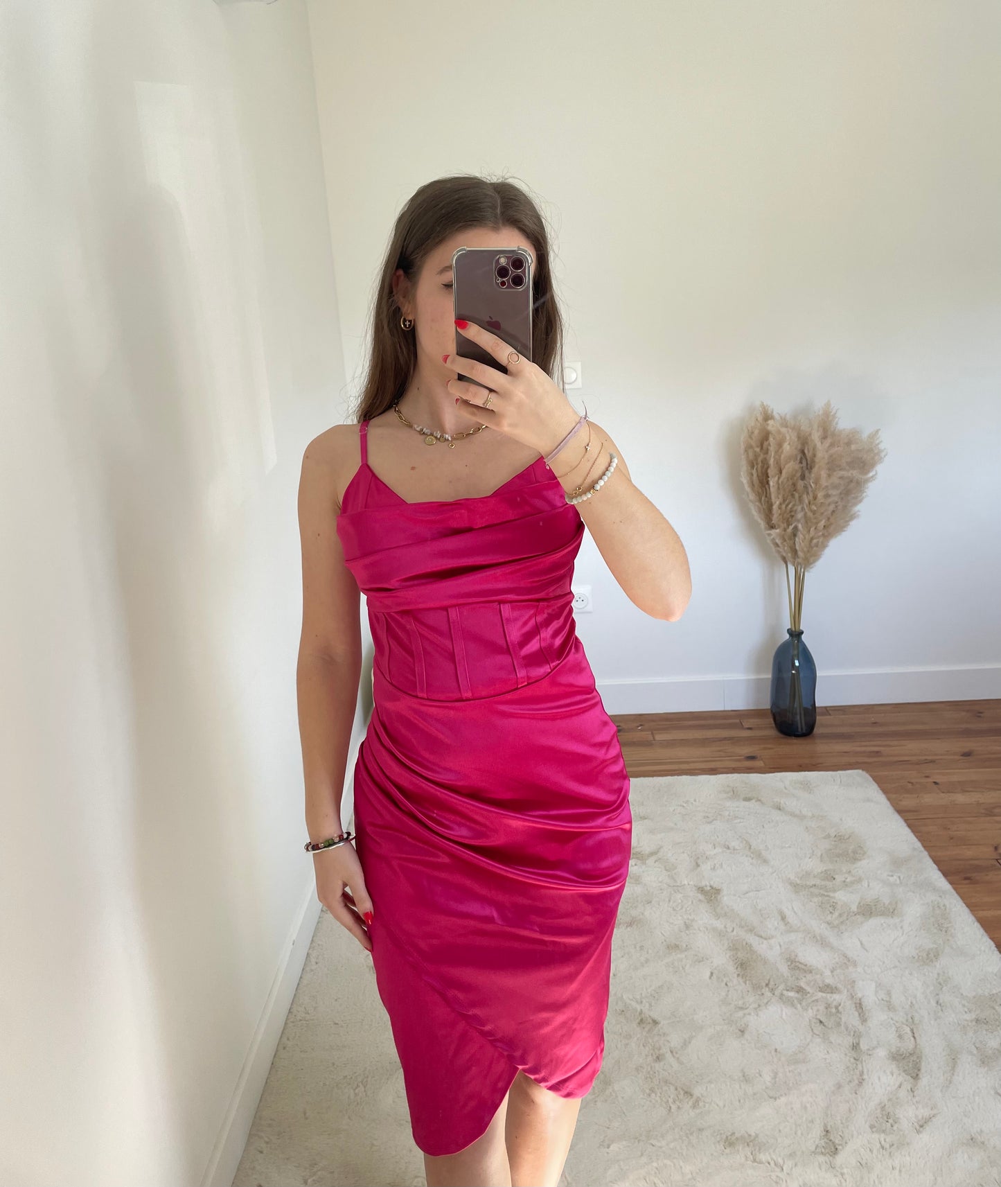 Robe satinée